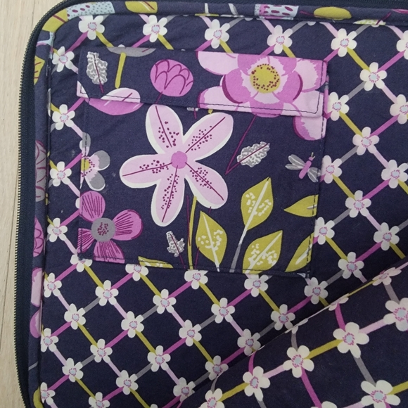 Vera Bradley Geometric Floral Laptop Sleeve - Picture 8 of 13